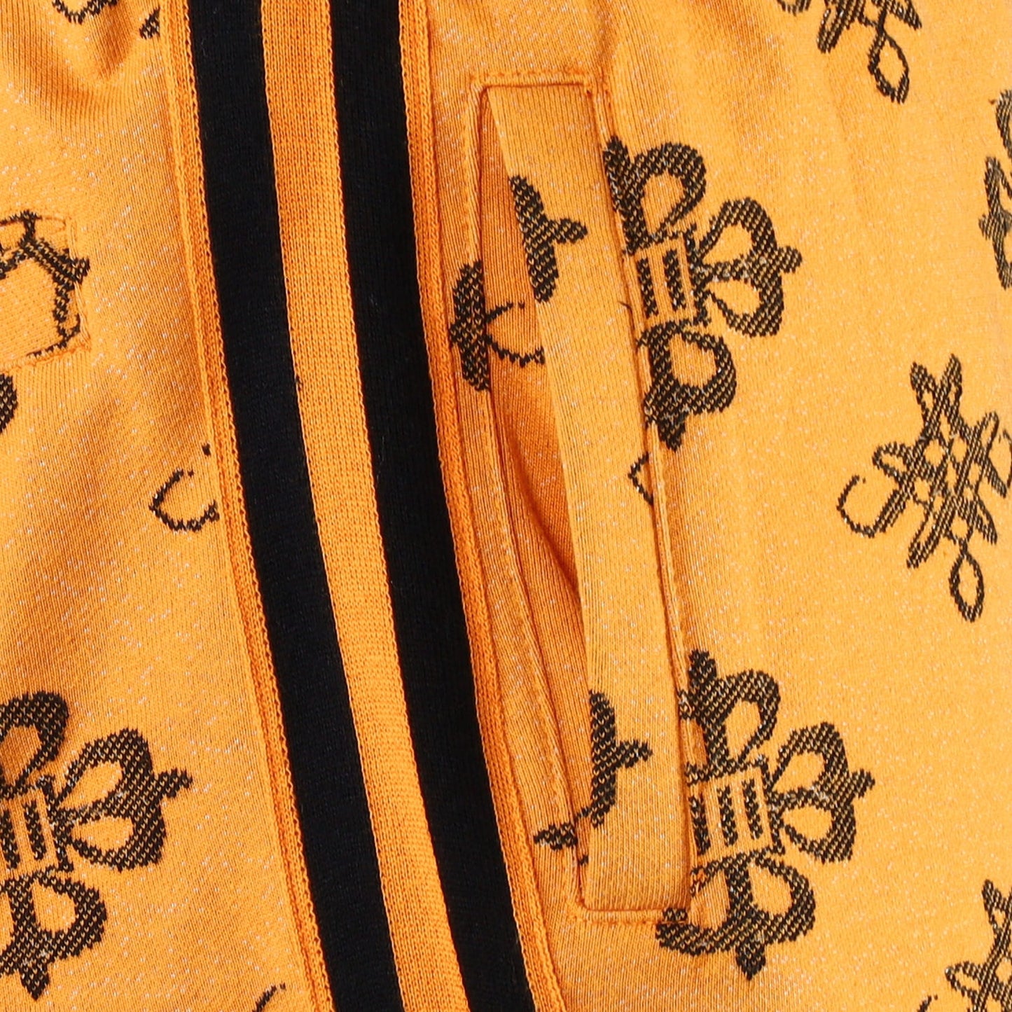 momani orange short
