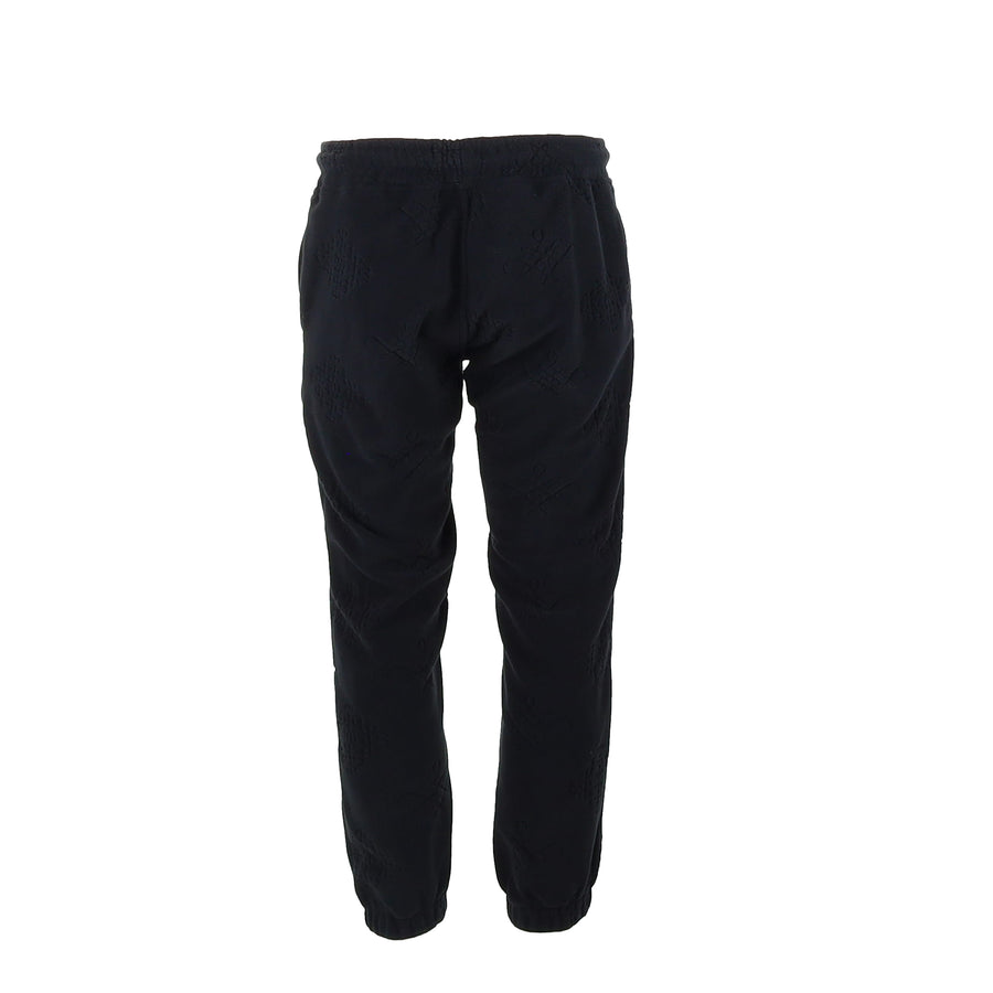black pants