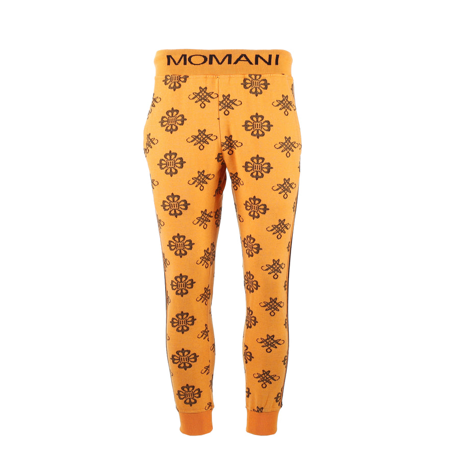 orange pants